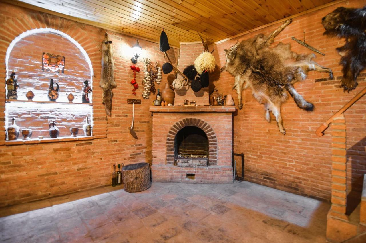 Apartamenti Laliashvilebi'S Wine Cellar Tbilisi Exteriör bild